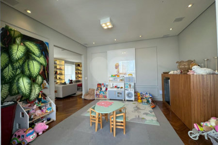 Apartamento à venda com 3 suítes em Consolação, São Paulo, SP