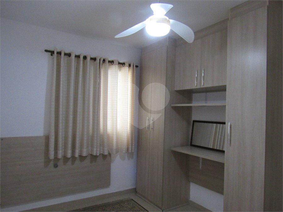 Casa à venda com 2 suítes no condomínio Real Residencial Julia, São Paulo - SP