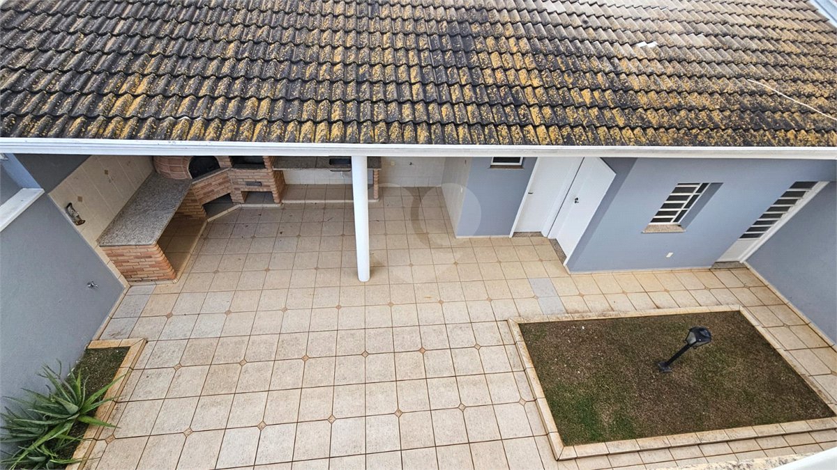 Casa para alugar com 4 quartos, sendo 2 suítes, no condomínio Portal de Itaici, Indaiatuba - SP