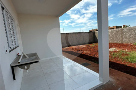 Casa à venda com 3 quartos, sendo 1 suíte,  em Flanboyant Residencial Park, Ponta Porã, MS
