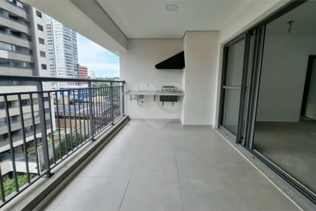 Apartamento à venda com 3 suítes em Vila Pirajussara, São Paulo, SP