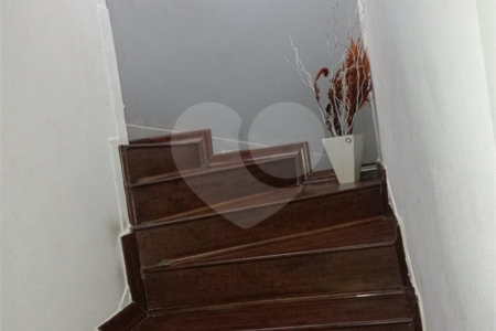 Sobrado à venda com 2 quartos em Jardim Monte Alegre, São Paulo, SP