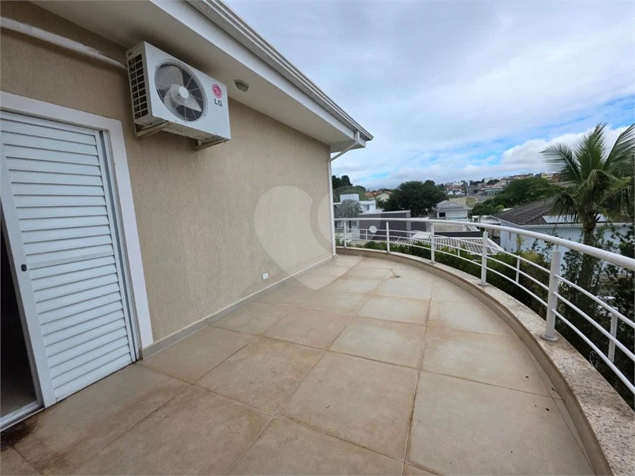 Casa à venda ou para alugar com 3 quartos, sendo 1 suíte, no condomínio Terras de São Francisco, Vinhedo - SP