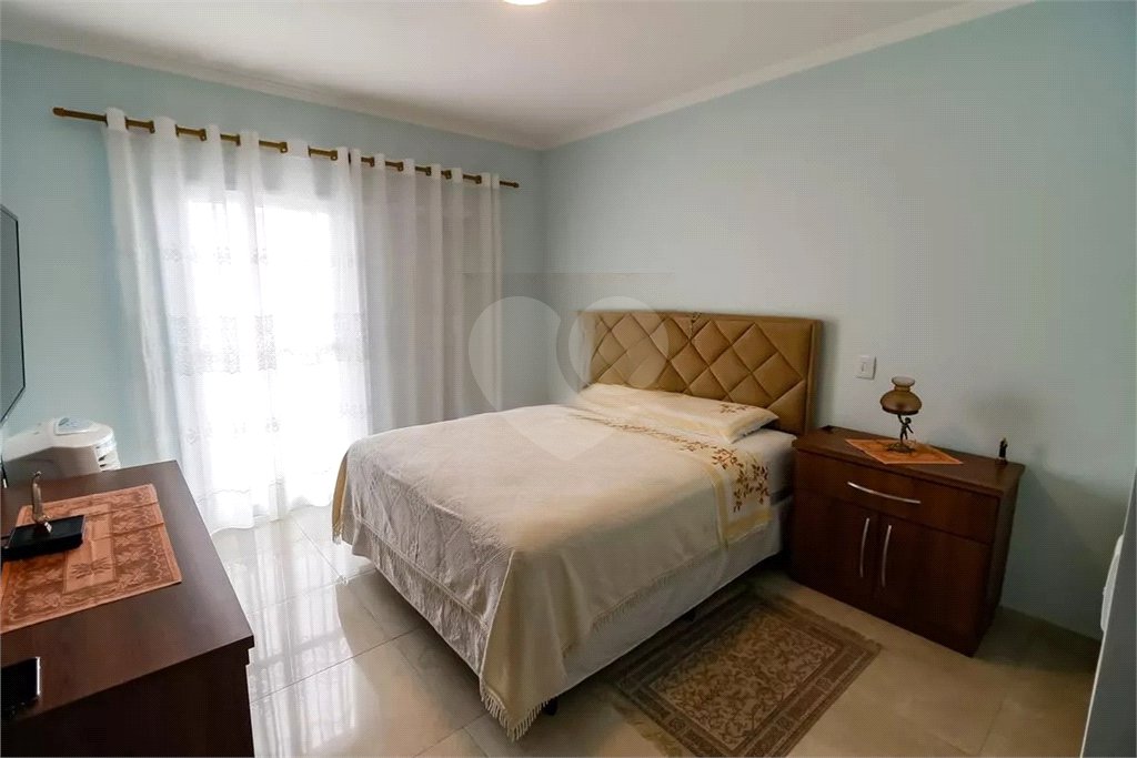 Sobrado à venda com 4 quartos, sendo 1 suíte,  em Vila Sônia, São Paulo, SP