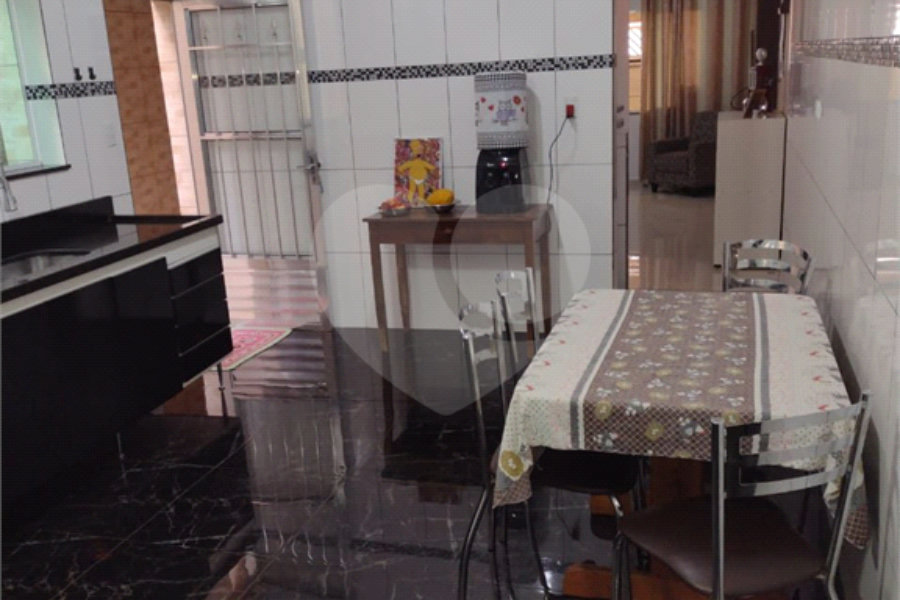 Sobrado à venda com 3 quartos, sendo 1 suíte, em Vila Medeiros, São Paulo, SP