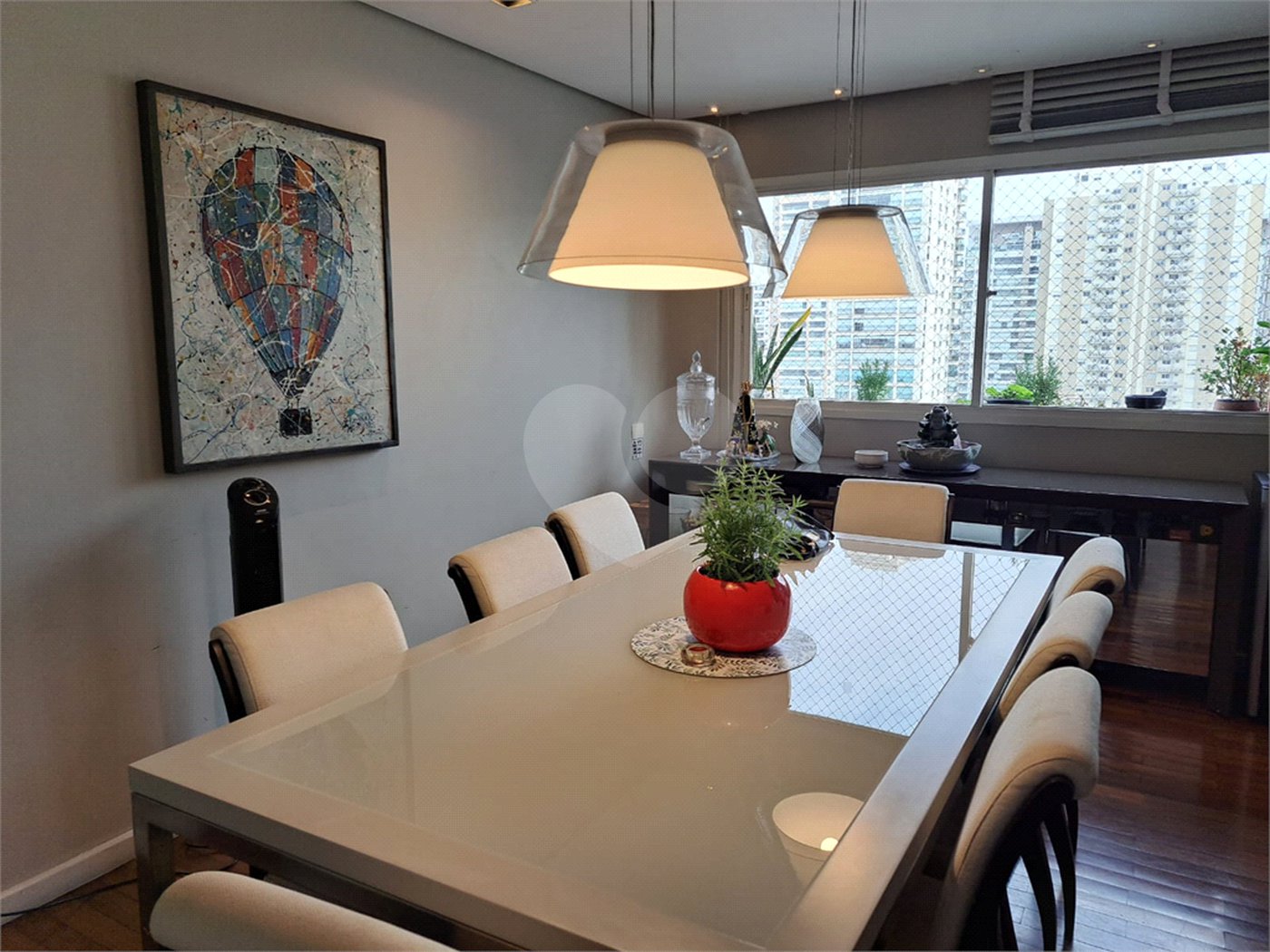 Apartamento à venda com 3 suítes em Campo Belo, São Paulo, SP