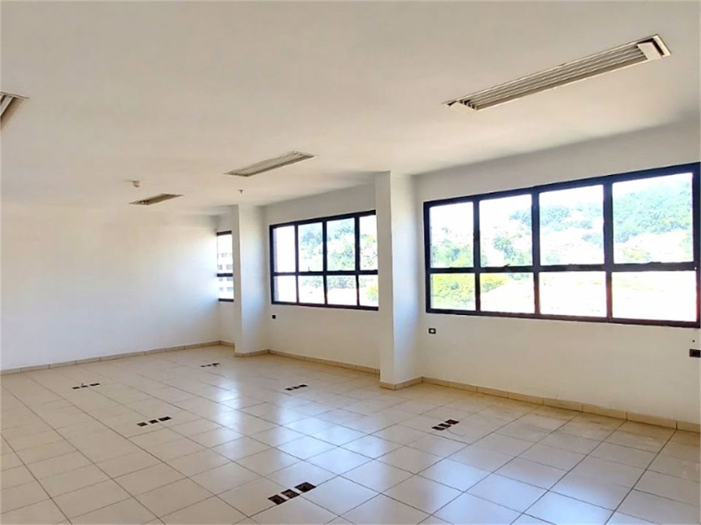 Sala Comercial para venda e locação, Centro, Santos - SA0054.
