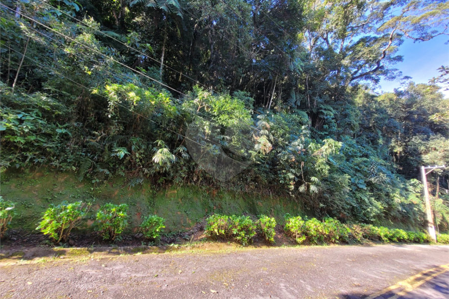 Terreno à venda no condomínio Parque Imperial da Cantareira, Mairiporã - SP