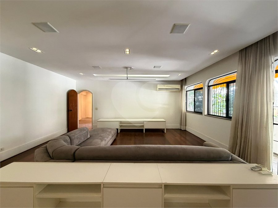 Apartamento à venda com 5 quartos, sendo 3 suítes, em Tijuca, Rio de Janeiro, RJ