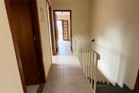 Casa à venda com 3 quartos, sendo 1 suíte, em Jardim Morro Verde, São Paulo, SP