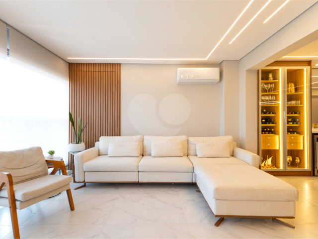 Apartamento à venda com 3 suítes em Chácara Santo Antônio (zona Sul), São Paulo, SP