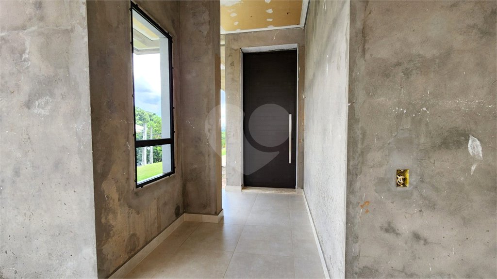 Casa à venda com 3 suítes no condomínio Residencial Jardim Primavera, Louveira - SP