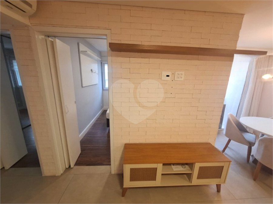 Apartamento à venda com 2 quartos em Vila Uberabinha, São Paulo, SP