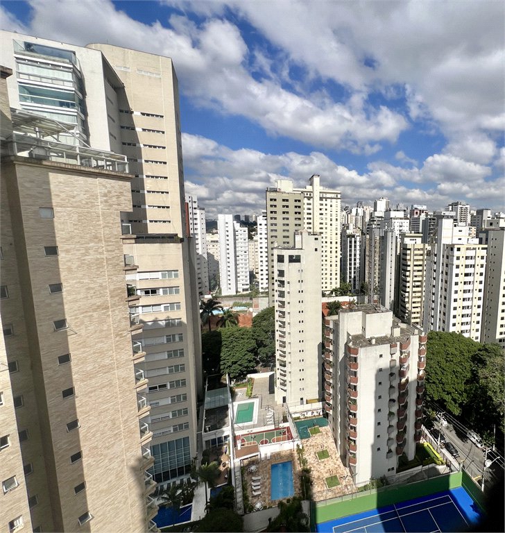 Apartamento à venda com 3 suítes em Perdizes, São Paulo, SP