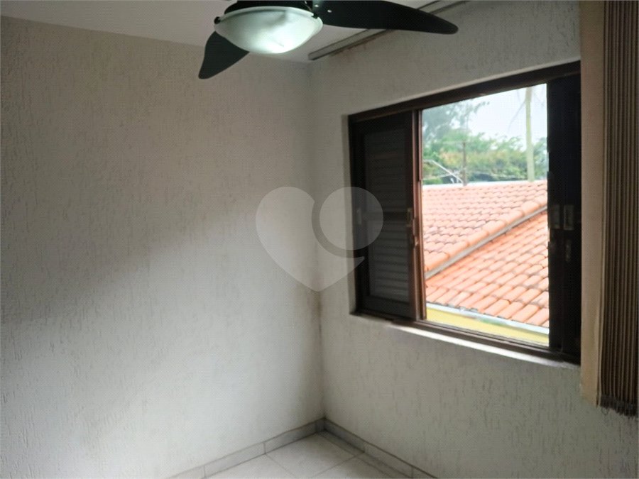 Sobrado à venda com 4 quartos, sendo 2 suítes, em Interlagos, São Paulo, SP