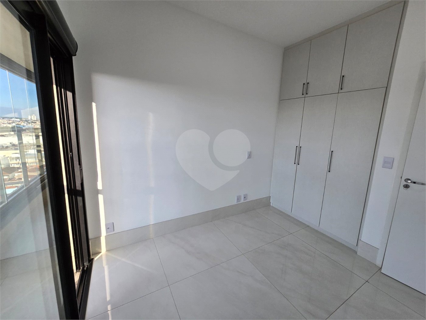 Apartamento para alugar com 3 suítes no Centro, Itapetininga, SP