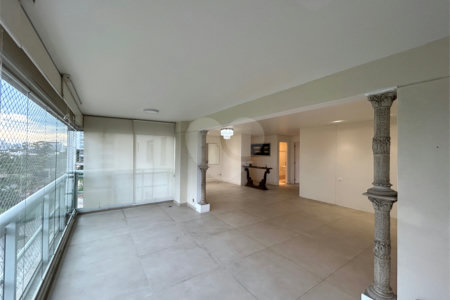 Apartamento à venda com 3 quartos, sendo 1 suíte, em Vila Leopoldina, São Paulo, SP