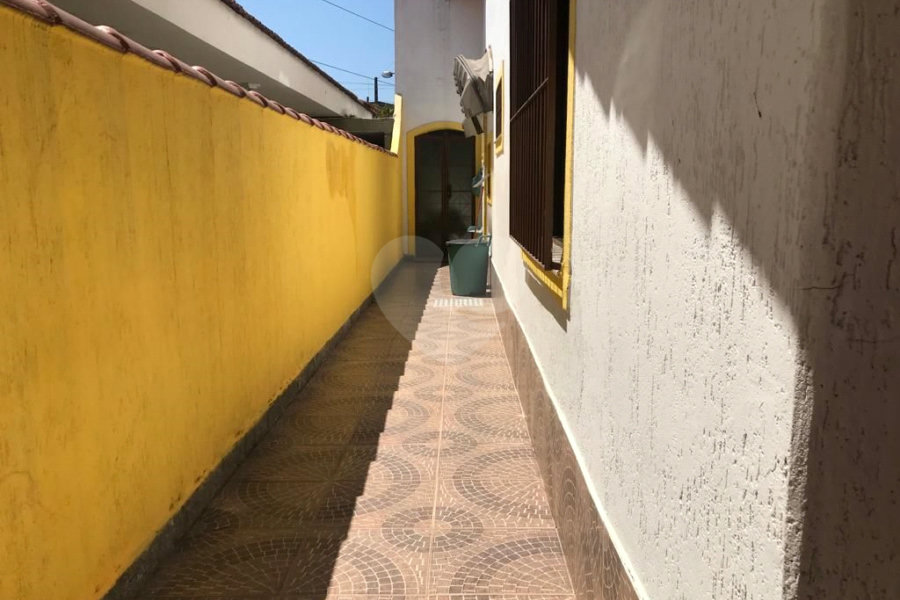 Casa Térrea à venda com 3 quartos, sendo 1 suíte, em Jardim Guanca, São Paulo, SP