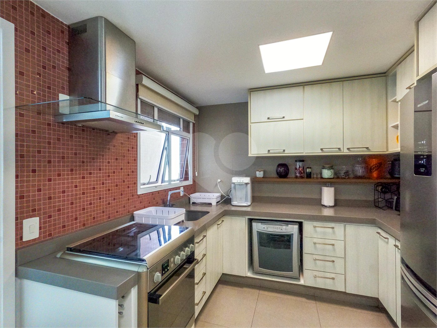 Apartamento à venda com 3 suítes em Vila Dom Pedro I, São Paulo, SP