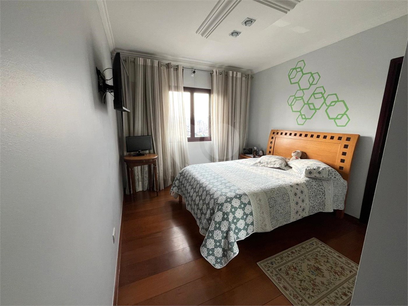 Apartamento à venda com 3 quartos, sendo 1 suíte, em Santana, São Paulo, SP