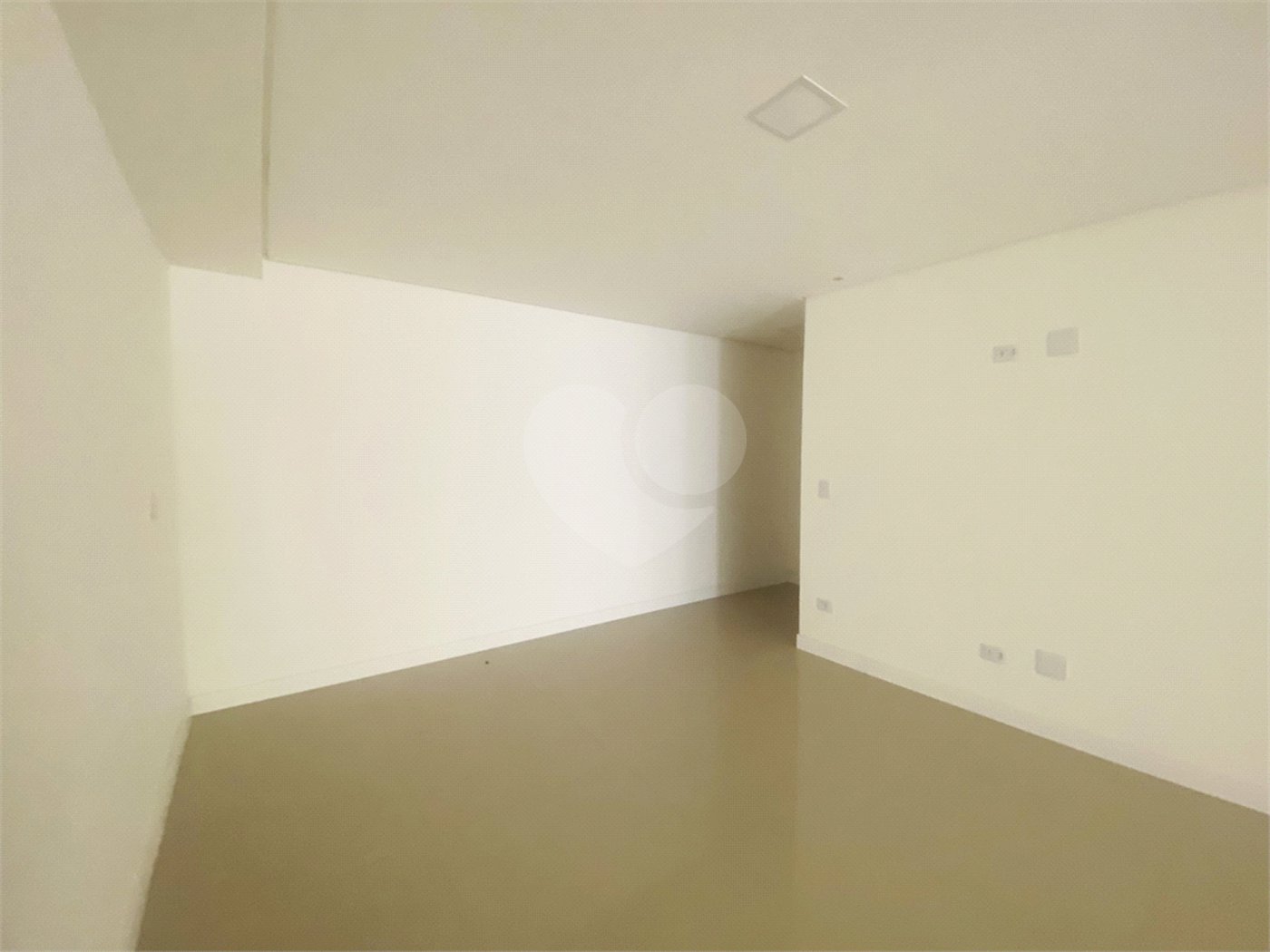 Apartamento para alugar com 3 suítes em Baeta Neves, São Bernardo do Campo, SP