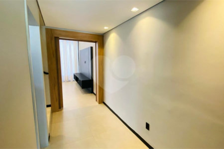 Casa à venda com 3 suítes no condomínio Euroville II, Bragança Paulista - SP