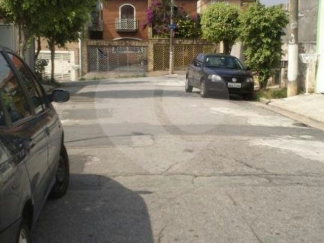 Sobrado à venda com 3 quartos em Vila Nova Mazzei, São Paulo, SP