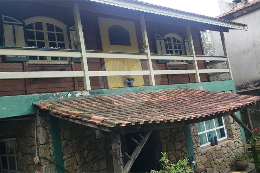 Casa à venda com 4 quartos, sendo 1 suíte, em Serra da Cantareira, Mairiporã, SP