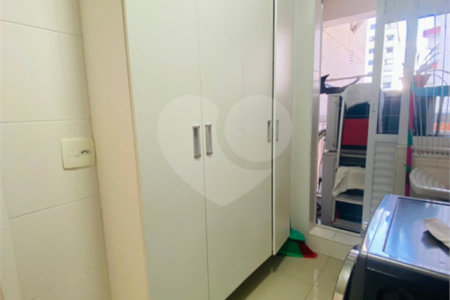 Apartamento à venda com 2 quartos, sendo 1 suíte,  em Vila Andrade, São Paulo, SP