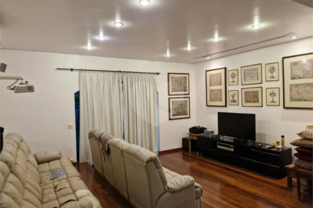 Sobrado à venda com 4 suítes em Alto de Pinheiros, São Paulo, SP