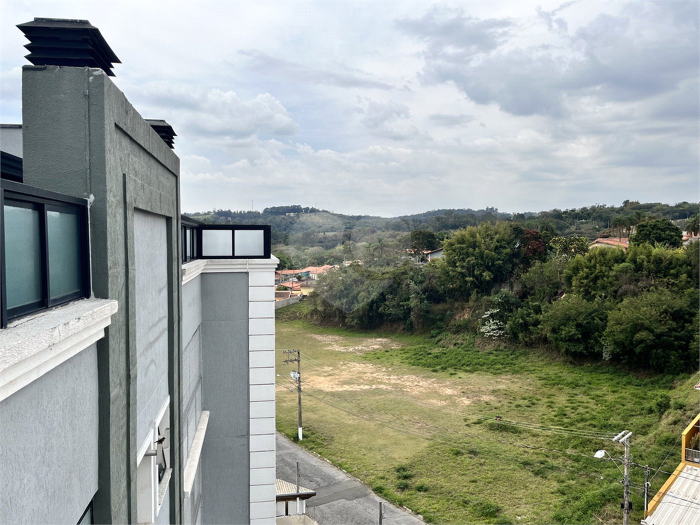 Cobertura à venda com 3 suítes no Centro, Vinhedo, SP