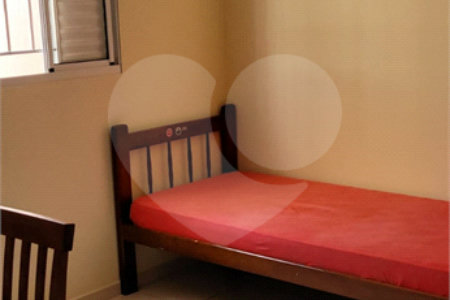 Casa à venda com 3 quartos, sendo 1 suíte,  no Centro, Guararema, SP