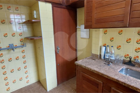 Apartamento à venda com 2 quartos em Grajaú, Rio de Janeiro, RJ