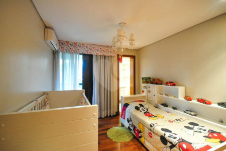 Apartamento à venda com 4 suítes em Vila Andrade, São Paulo, SP