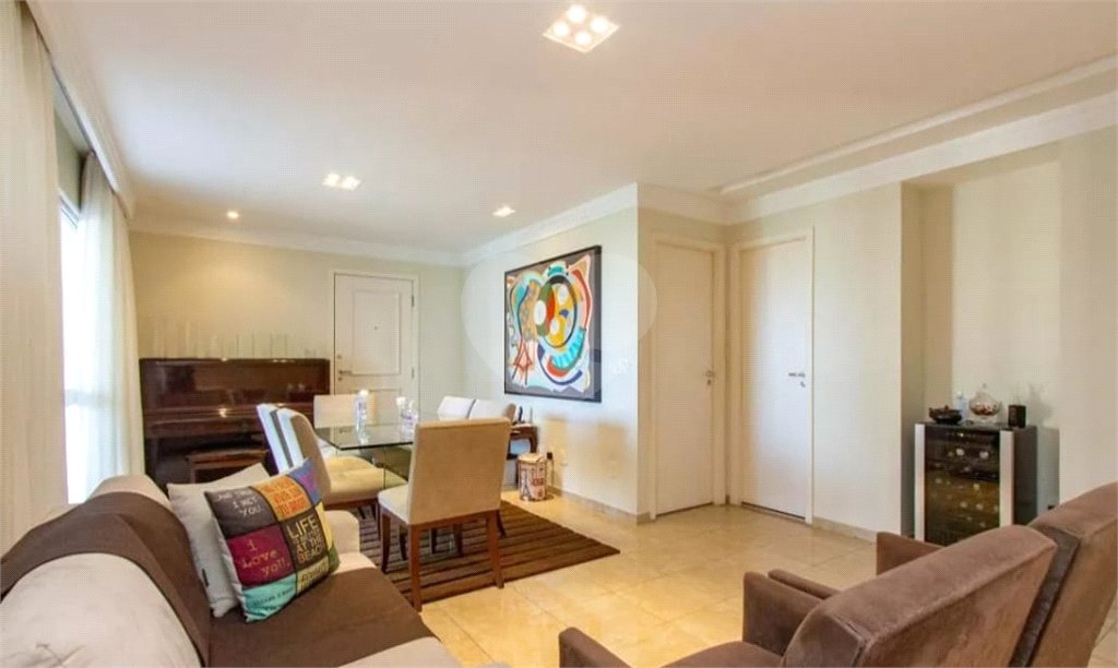 Apartamento à venda com 3 suítes em Paraíso do Morumbi, São Paulo, SP