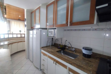 Apartamento à venda, Morro do Maluf, Guarujá