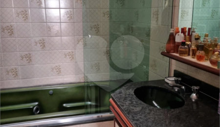 Casa à venda com 5 quartos, sendo 3 suítes,  em Vila Nova Caledônia, São Paulo, SP