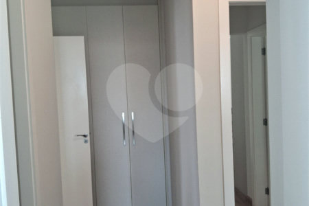 Apartamento à venda com 4 quartos, sendo 2 suítes,  em Vila Sfeir, Indaiatuba, SP