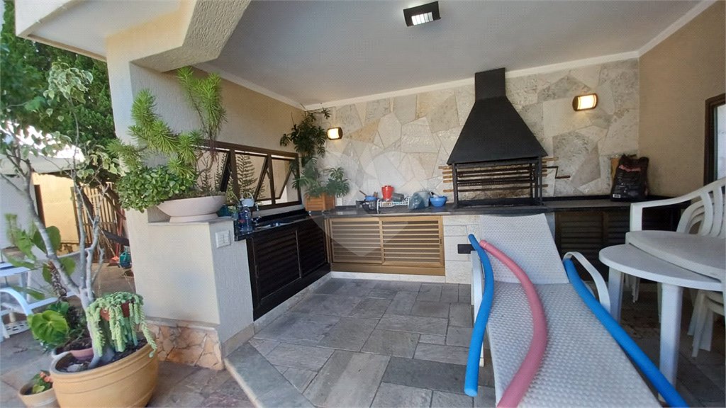 Casa à venda com 3 suítes em Tucuruvi, São Paulo, SP