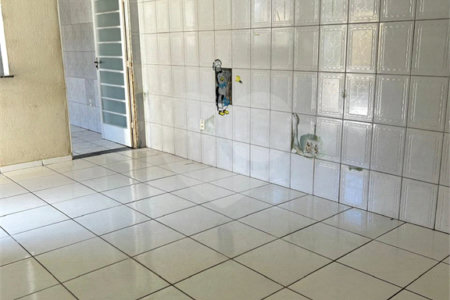 Casa à venda com 3 quartos, sendo 1 suíte, em Bosque, Vinhedo, SP