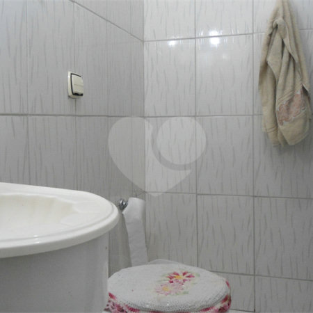 Sobrado à venda com 5 quartos, sendo 2 suítes,  em Vila Cidinha, Mogi das Cruzes, SP
