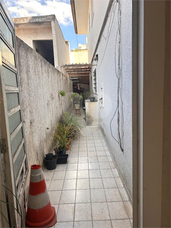 Sobrado à venda com 3 quartos, sendo 1 suíte, em Parque Vitória, São Paulo, SP