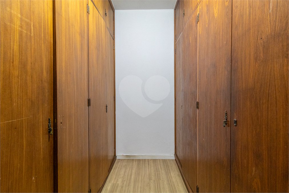 Casa à venda com 4 quartos, sendo 2 suítes, em Ipiranga, São Paulo, SP