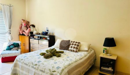 Sobrado à venda com 3 quartos, sendo 1 suíte,  em Santana de Parnaíba, Santana de Parnaíba, SP
