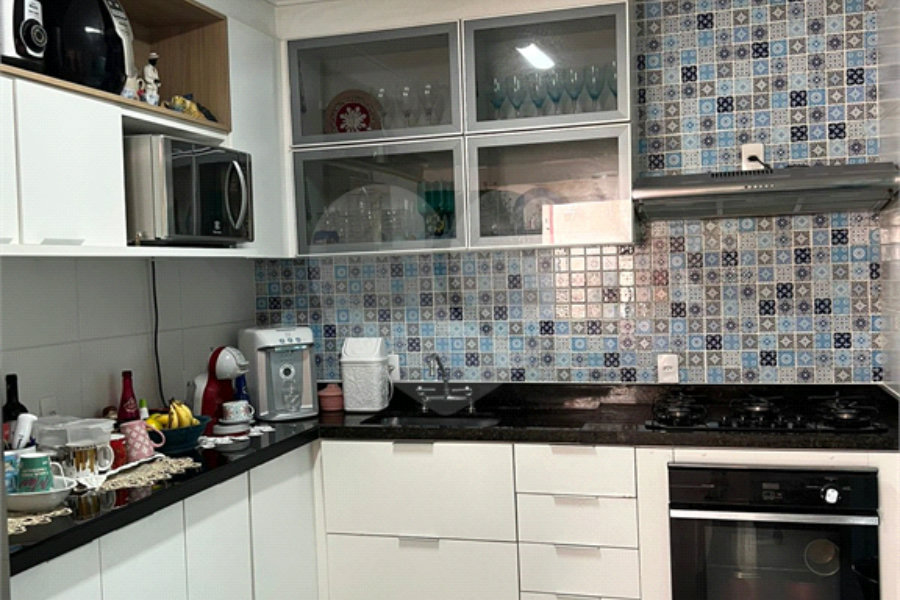 Casa à venda com 2 suítes no condomínio Independence, São Paulo - SP