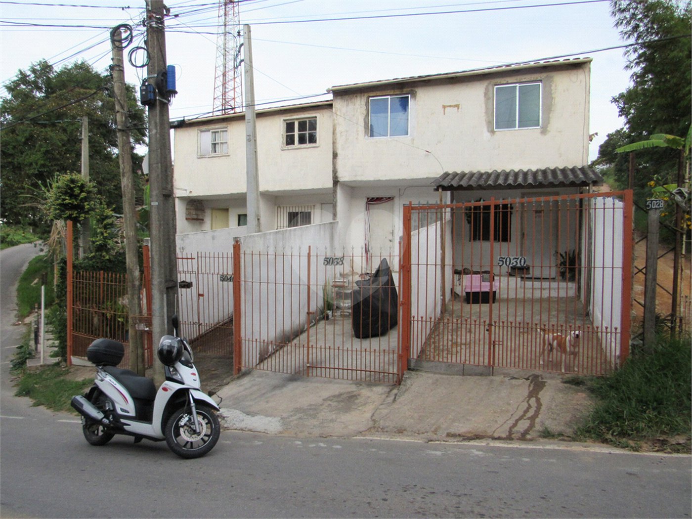 Terreno à venda em Chácaras Copaco, Arujá, SP