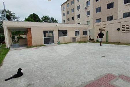 Apartamento à venda com 2 quartos em Santíssimo, Rio de Janeiro, RJ