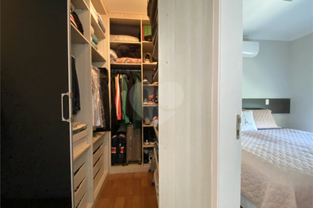 Apartamento à venda com 3 suítes em Água Fria, São Paulo, SP