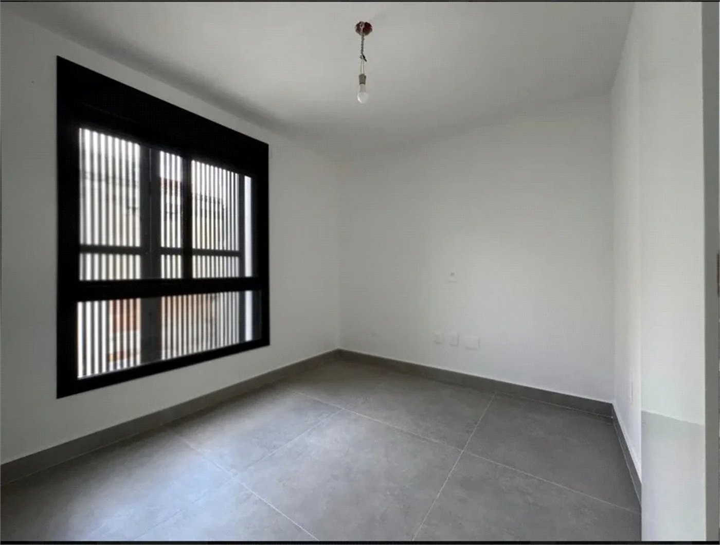 Casa à venda com 3 quartos, sendo 1 suíte, no condomínio : Cube XL Vila Madalena, São Paulo - SP