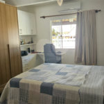 Casa em condomínio à venda com 4 quartos, sendo 1 suíte, em Baleia, São Pedro da Aldeia, RJ